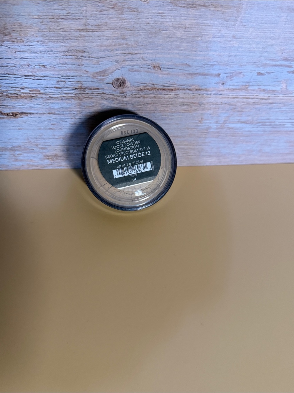 Bare Minerals Powder Foundation shade 12 - Picture 2 of 4